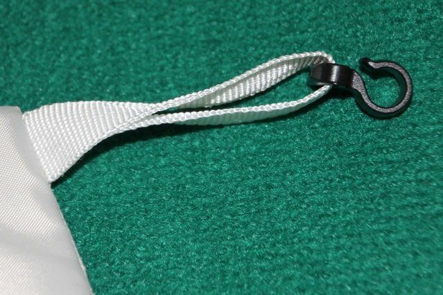 Пол утепленный LOTOS 5, занимает половину площади палатки